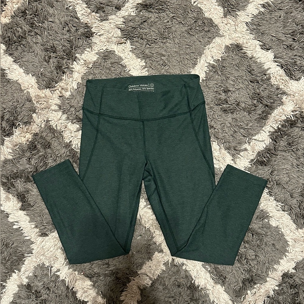 Outdoor voices green ¾ leggings hunter green